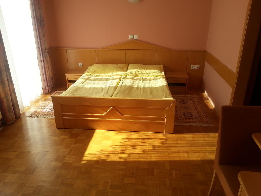 Penzion Zeleni Kakadu Maribor Exteriér fotografie